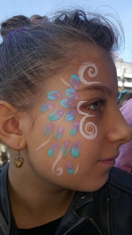 Oslikavanje lica u kombinaciji sa glitterom