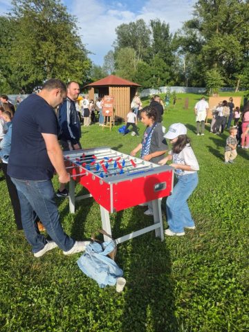 Profesionalni stolni nogomet za najam na sportskim i obiteljskim eventima